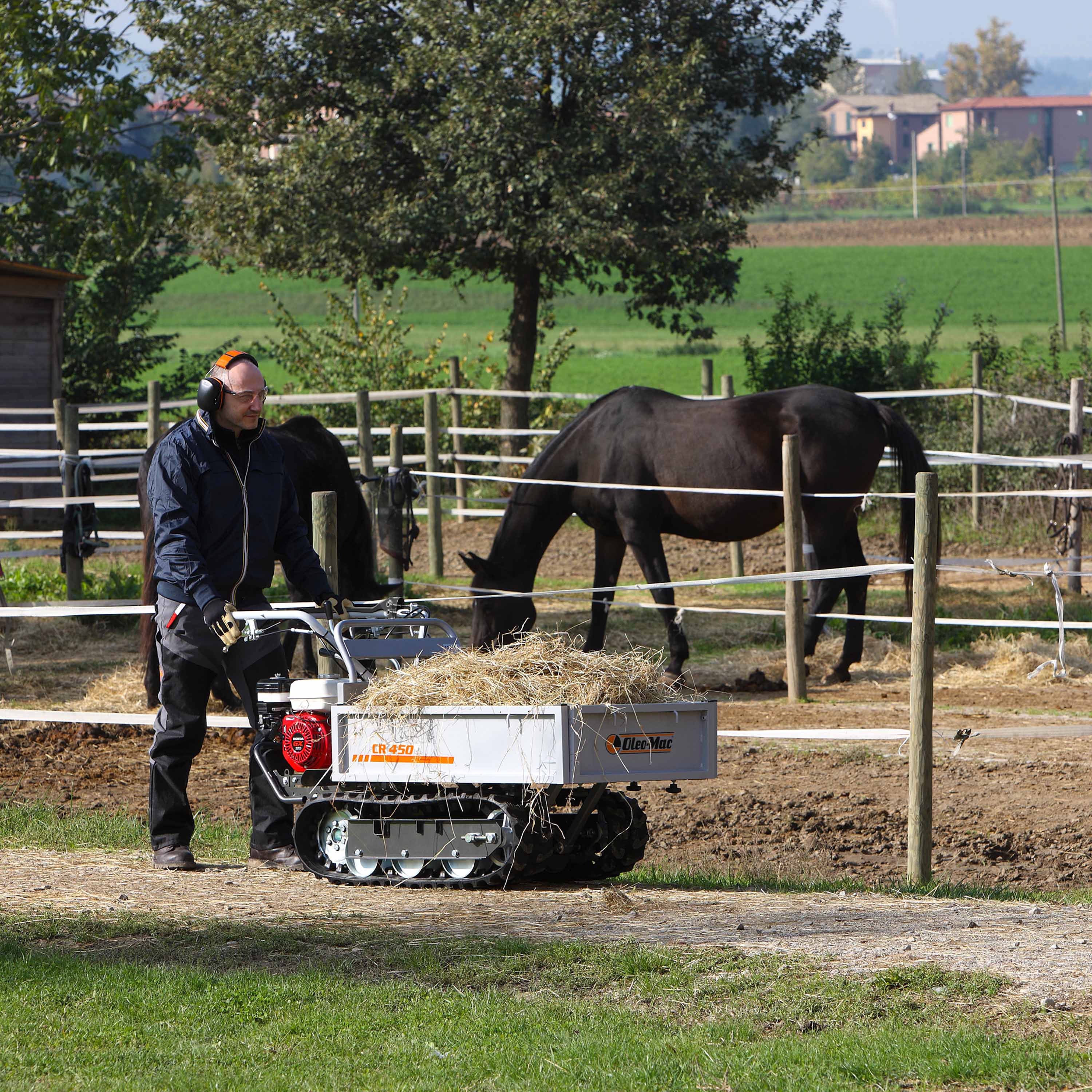 oleo-mac-cr-450-transporteur-chenilles-honda-gx-160 image 3